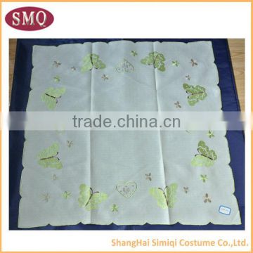 beautiful design embroidery microfiber tablecloth