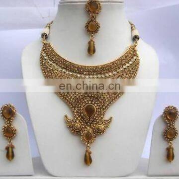 INDIAN POLKI FASHION JEWELLERY