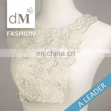 Newest design embroidery gold applique