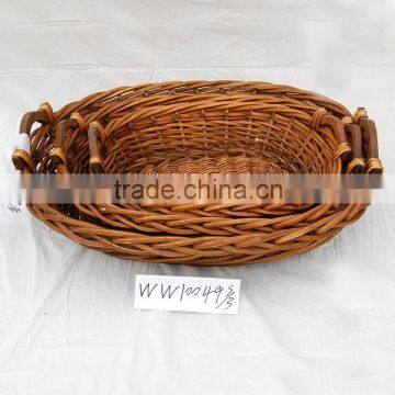 oval wicker basket with wood handle