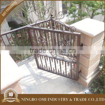 Fully stocked factory directly galvanized iron fence