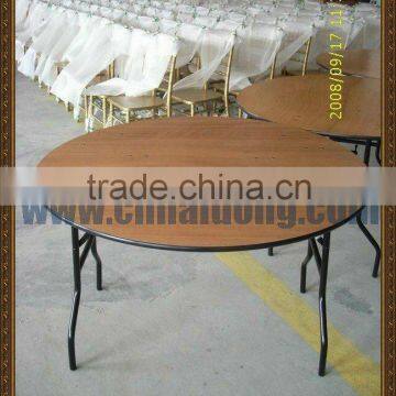 Folding Table