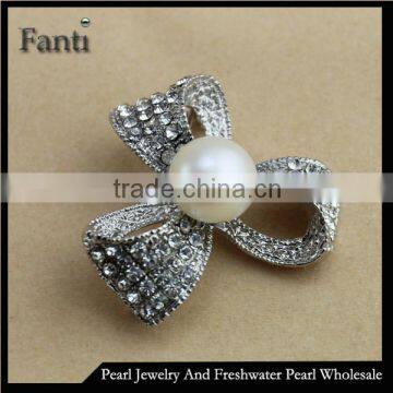 Wholesale bijoux jewelry pearl rhinestone brooch pin