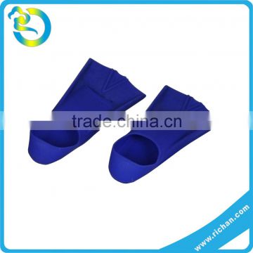 Fashionable multi colors customized silicone swimming flippers