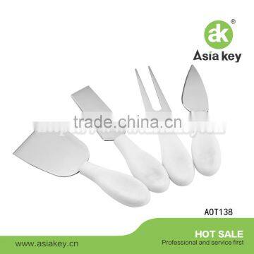 White Color PP Handle Stainless Steel Cheese Knife