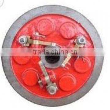 four slot clutch for single cylinder agricultural machine