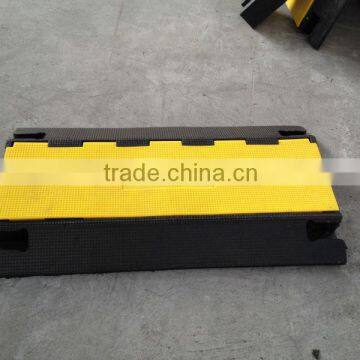 3 Channels Black and Yellow Rubber Cable Protector