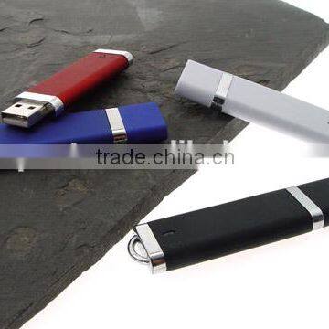 white plastic USB2.0 with customized logo cheapest price in Shenzhen factory