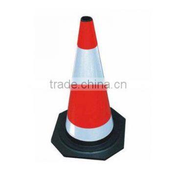 75CM RUBBER MADE REFLECTIVE TRAFFIC CONE