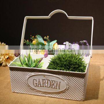 New Design Antique Metal Planter for 2016 Rusty Garden Decoration Square Metal Flower Planter with Metal Handle & Flower Pots