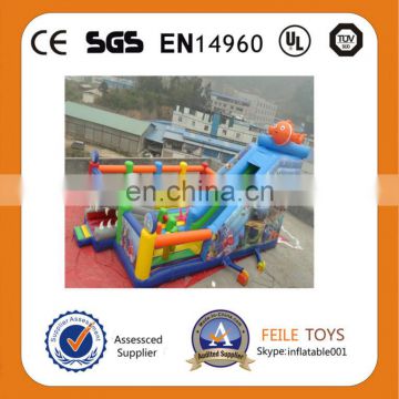 2014 hot sell giant inflatable playgrounds