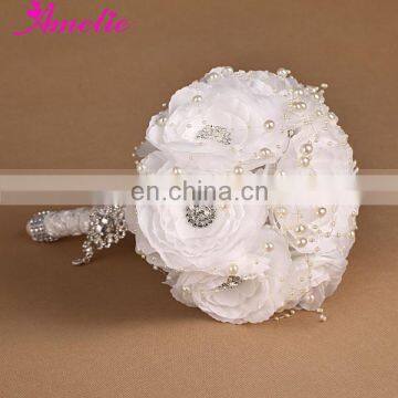 Elegant Wedding Brooch Bouquet