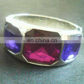 Customized Wholesale Metal Wristband,Artificial Gem Embedded Round Bracelet,Factory Direct Sale Profession Supplier For Party
