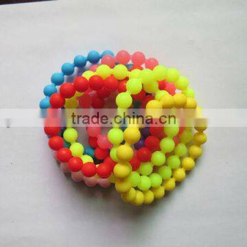 Promotion gifts blue silicone wristband with debossed logo