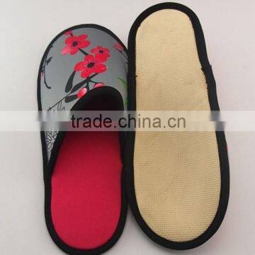 Wholesale comfortable neoprene rubber slippers soft slipper