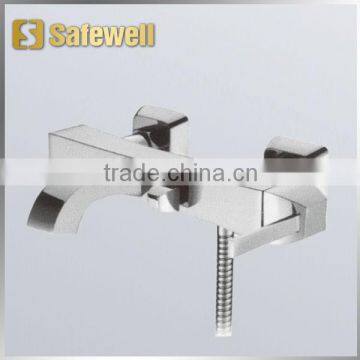 Single Lever Bath Mixer