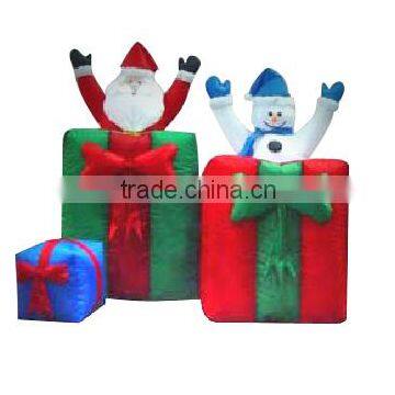 Moving inflatable Santa claus and snowman with gift box