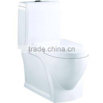 High Quality Ceramic Siphonic One Piece Toilet photo-3
