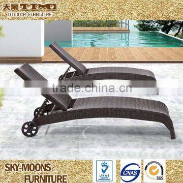 new design hot selling beach sun lounger chaise lounge chair with weel(L006)