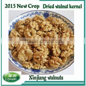 2015 new crop dried light / amber half walnut kernels