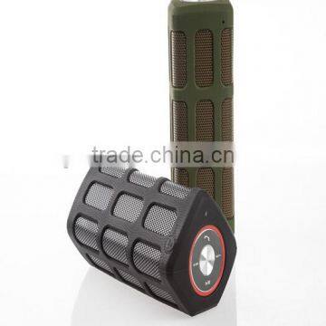 high quality waterproof outdoor travel bluetooth speaker with power bank