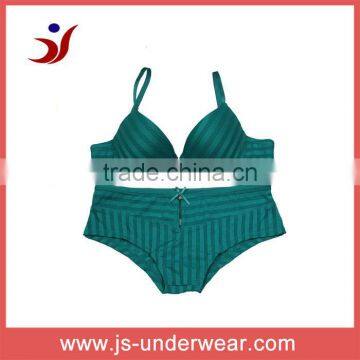 hot sell sexy mature bra women wearing