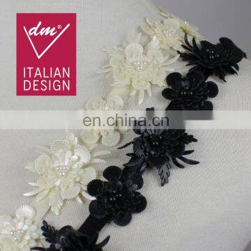 2017 factory direct pu leather beaded flower lace trimming