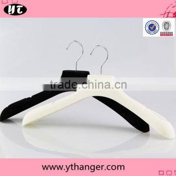 Hot Selling Velvet Hanger Can be Acceped Customized Logo photo-2