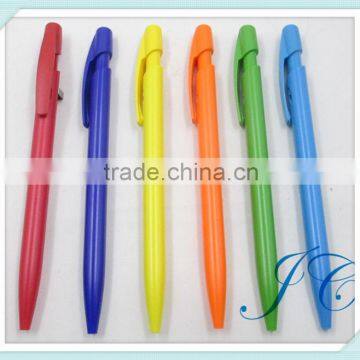 Hot sale plastic promotional ball pen with many color for choose