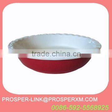 red round ceramic baking dish