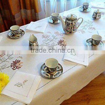 embroidery tablecloth