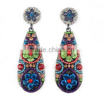 2016 yiwu factory Top design fashion earring, Elegant Crystal earrings, ladies stud alloy earrings designs