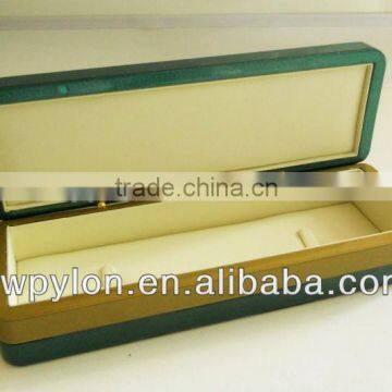 2014 classics jewelry gift wooden packaging box for bracelet