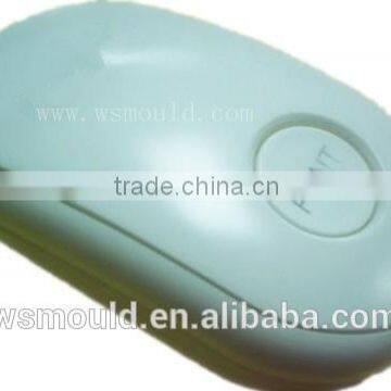 Plastic injection mould for mouse