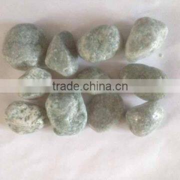 wholesale loose colored tumbled garden pebbles