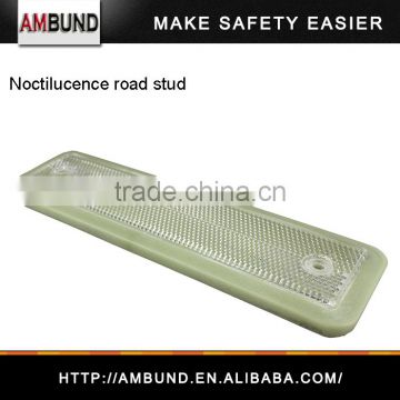 New Luminescence plastic road stud with double sides reflector