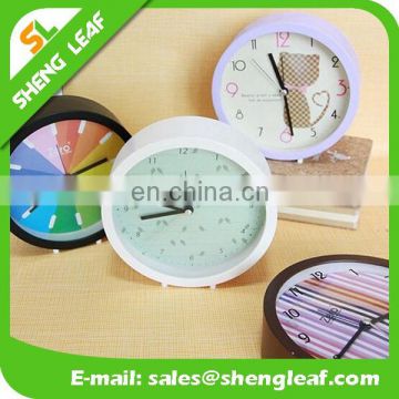 Import contracted creative clock round alarm clock furniture manufacturers selling