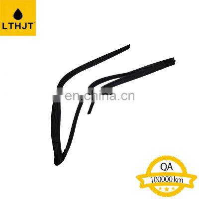 Car Accessories Good Quality Auto Parts Window Moulding For Corolla 2019 68151-02440