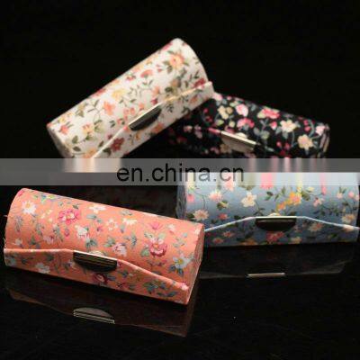 Handmade Custom Durable Rouge Organizer Bag Floral Lipstick Holder with Mirror