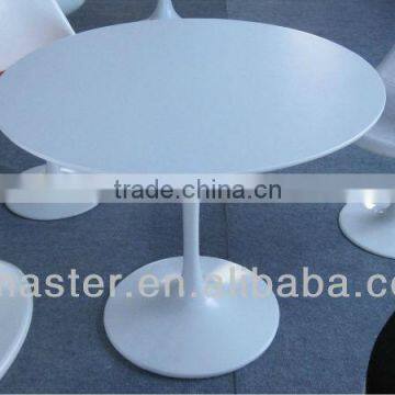 Replica American Design Tulip Table for Dining Room photo-3