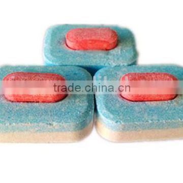 automatically soluable dishwasher tablet with single layer