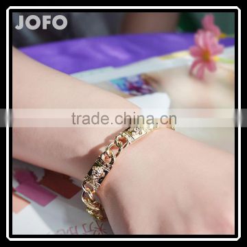 Gold Bracelets For Women Fashion Jewelry Wholesale 18K Gold Plated Zinc Alloy Women Bracelet