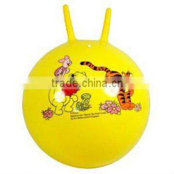 Inflatable bouncy ball