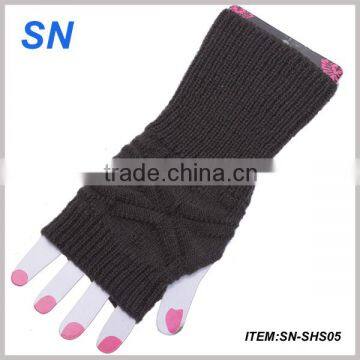 winter fashion ladies knitted plain arm warmer