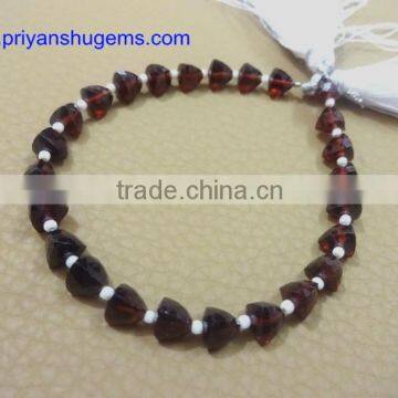 Garnet Faceted 6*6 mm 53 cts Trillion straight drilled 6 inches strand length natural loos gemstones