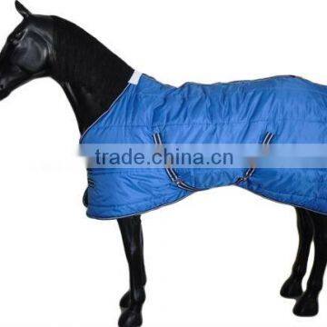 Warm Breathable Lightweight Stable Rugs