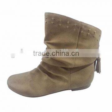 Wholesale ladies fashion studded&Tassel flat Boots