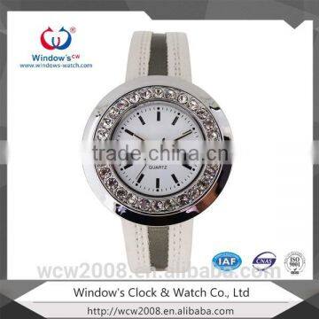 Custom Personalized vogue watch 2016 latest hand watch