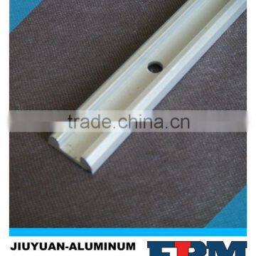 extruding aluminum profile