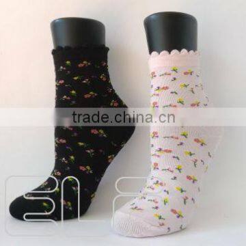 Women Cotton Flower Print Colorful Socks